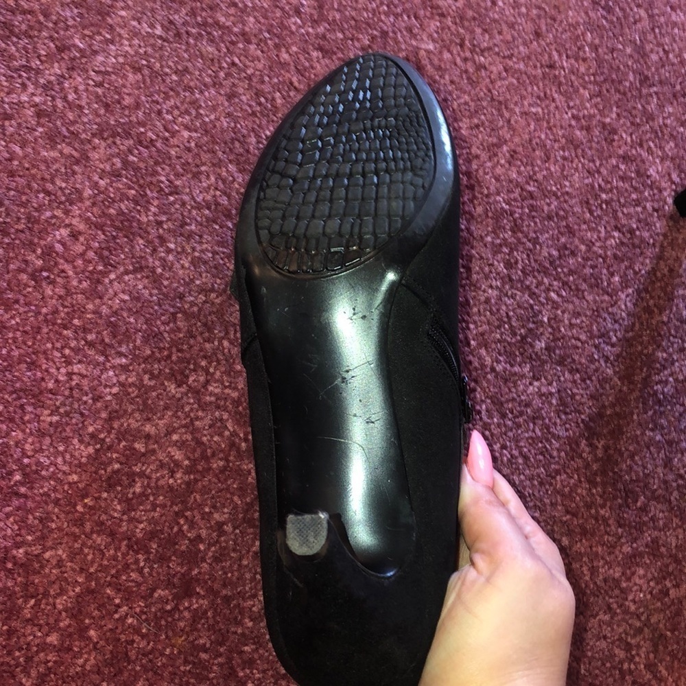 Covington Heels - Picture 6 of 7